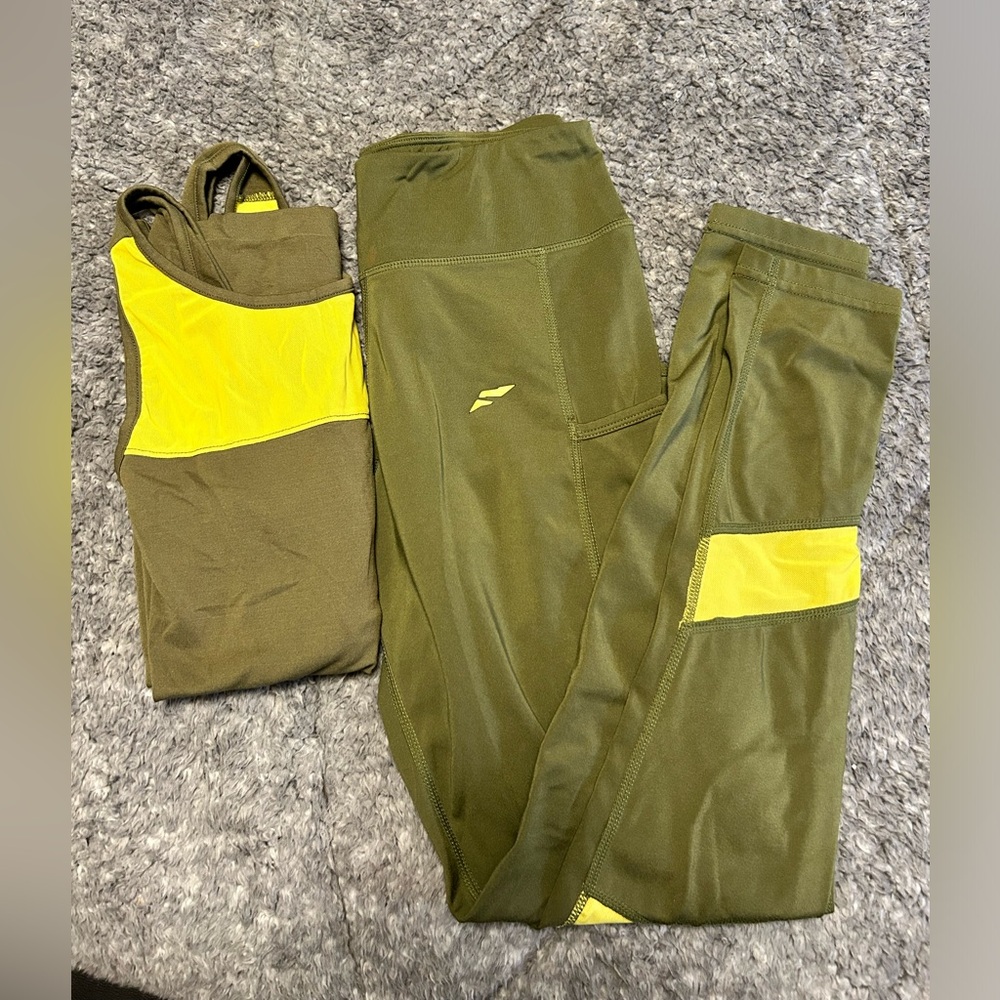 Flag Nor Fail activewear set size small